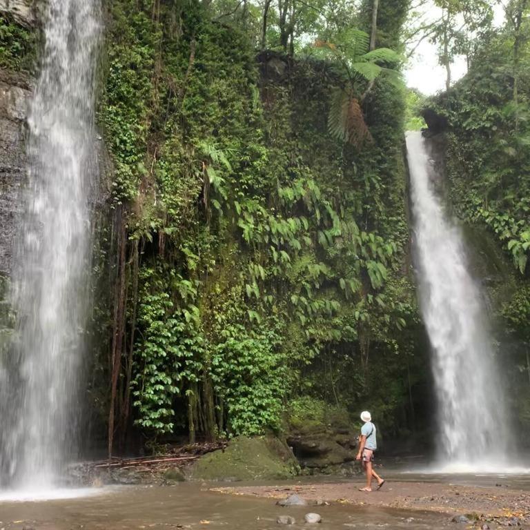 טטבאטו Girang Rinjani Bungalows מראה חיצוני תמונה