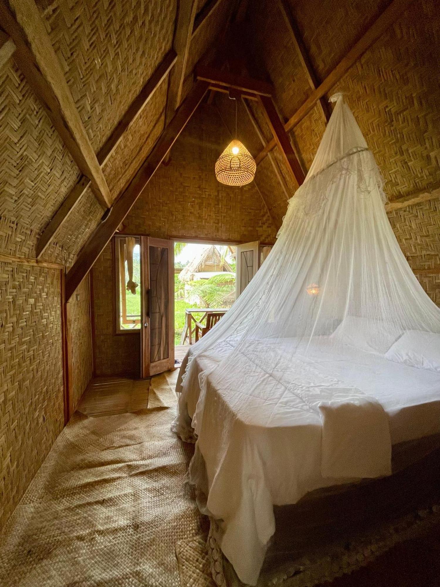 טטבאטו Girang Rinjani Bungalows חדר תמונה