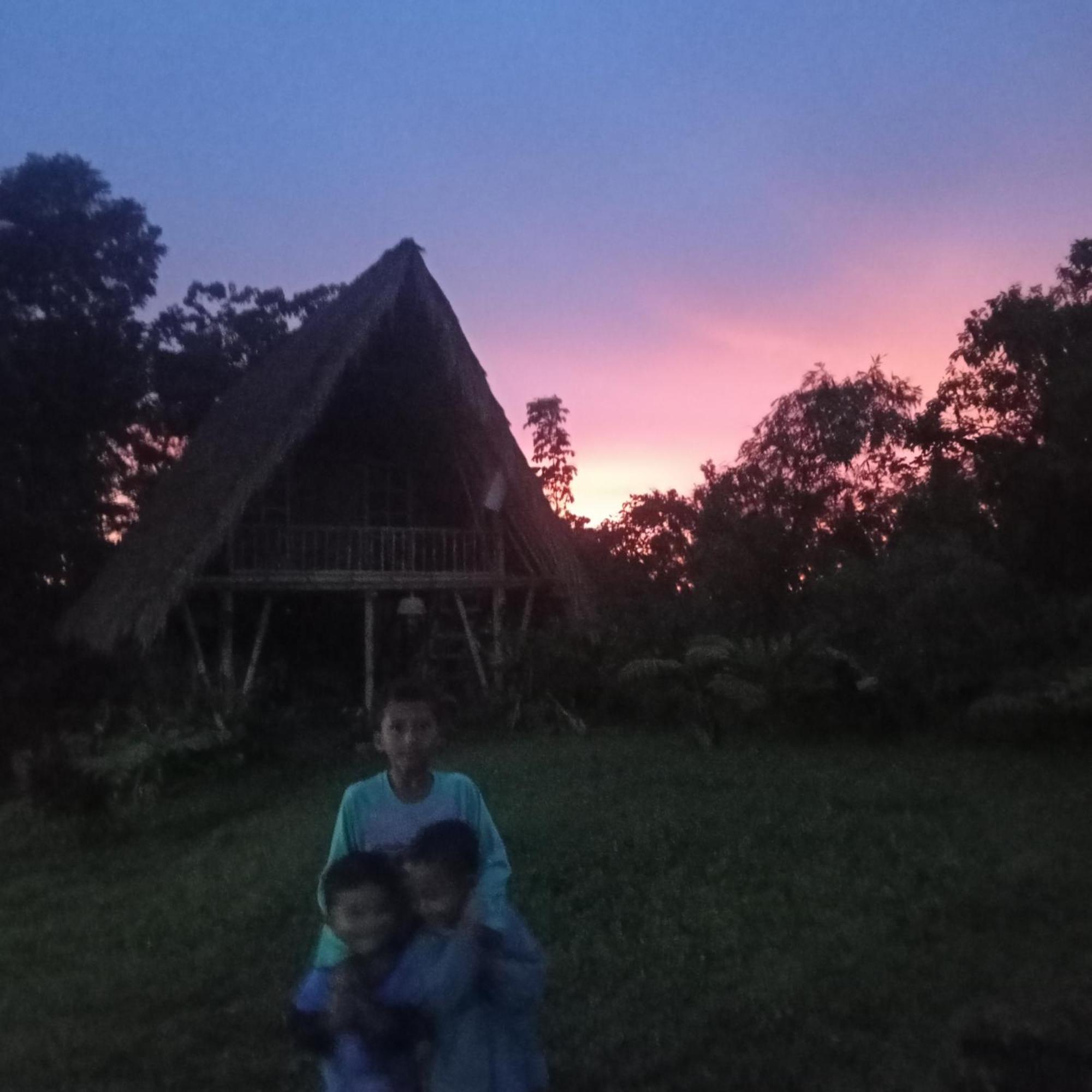 טטבאטו Girang Rinjani Bungalows חדר תמונה